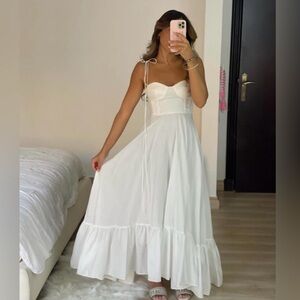 Elegant White Strap Dress